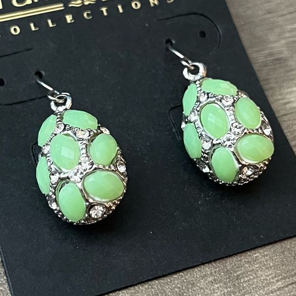 "MINT" DANGLE EARRINGS - Picture 4 of 4